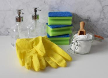 Le bicarbonate de soude, un dégraissant et désodorisant naturel !